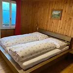 - Haus Ahorn Ost *