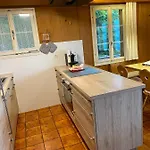 - Haus Ahorn Ost Chalet